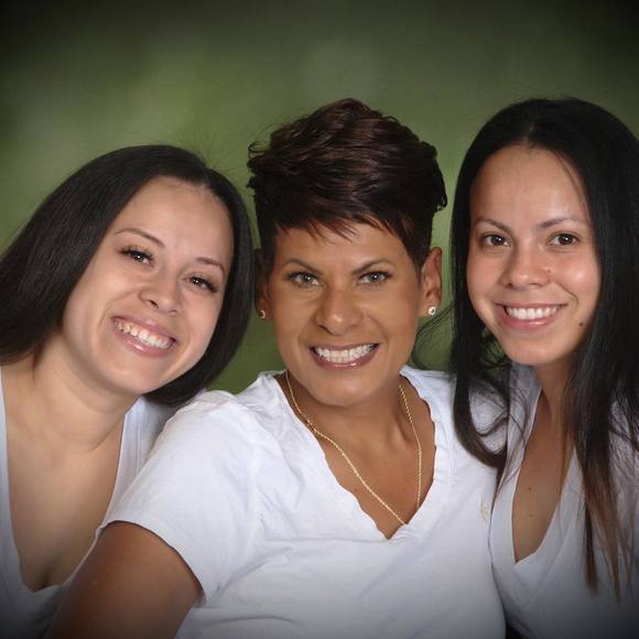 Meet your Posher, Lisa - Picture 1 of 1